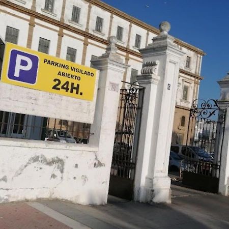Apartamento El Tanguillo Little Apartments Cádiz Eksteriør billede