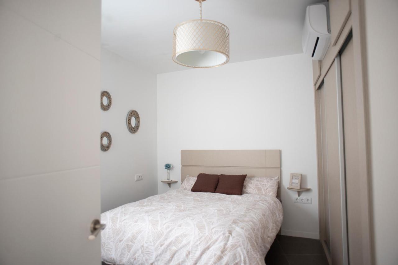 Apartamento El Tanguillo Little Apartments Cádiz Eksteriør billede